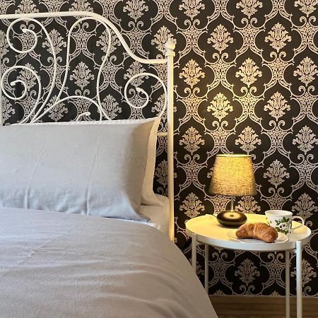 Emanuele Room Катания Экстерьер фото