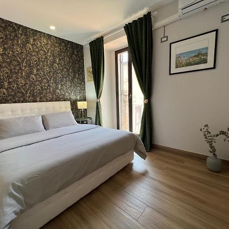 Emanuele Room Катания Экстерьер фото