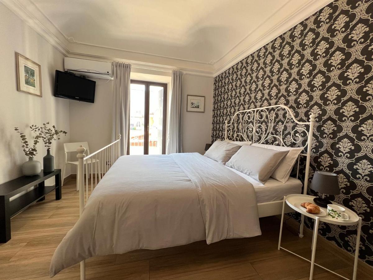 Emanuele Room Катания Экстерьер фото