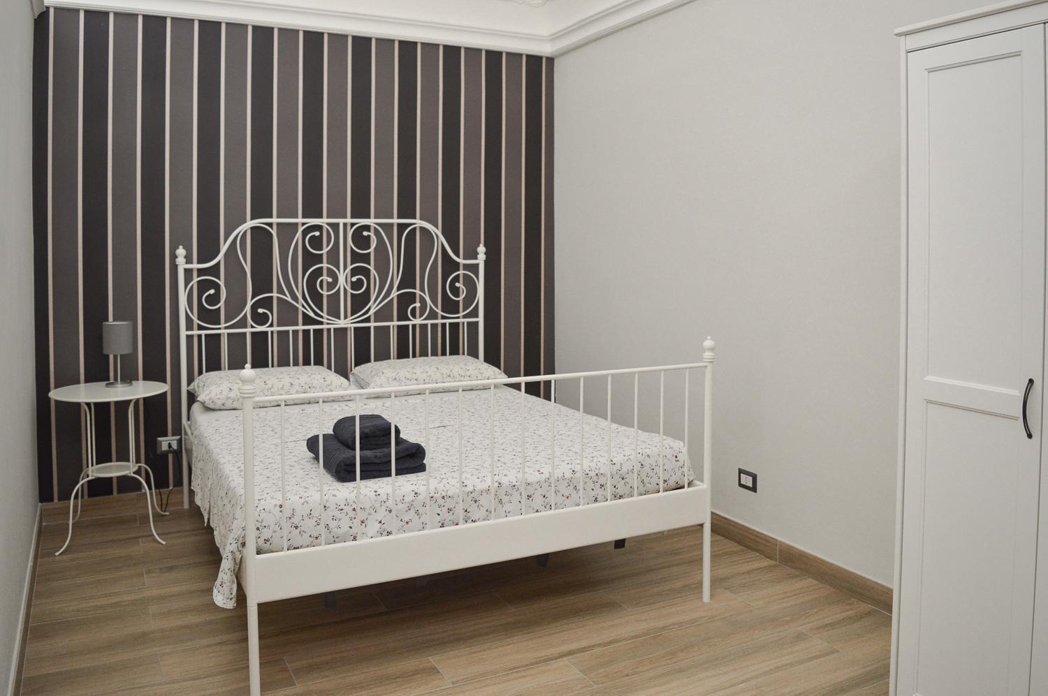 Emanuele Room Катания Экстерьер фото