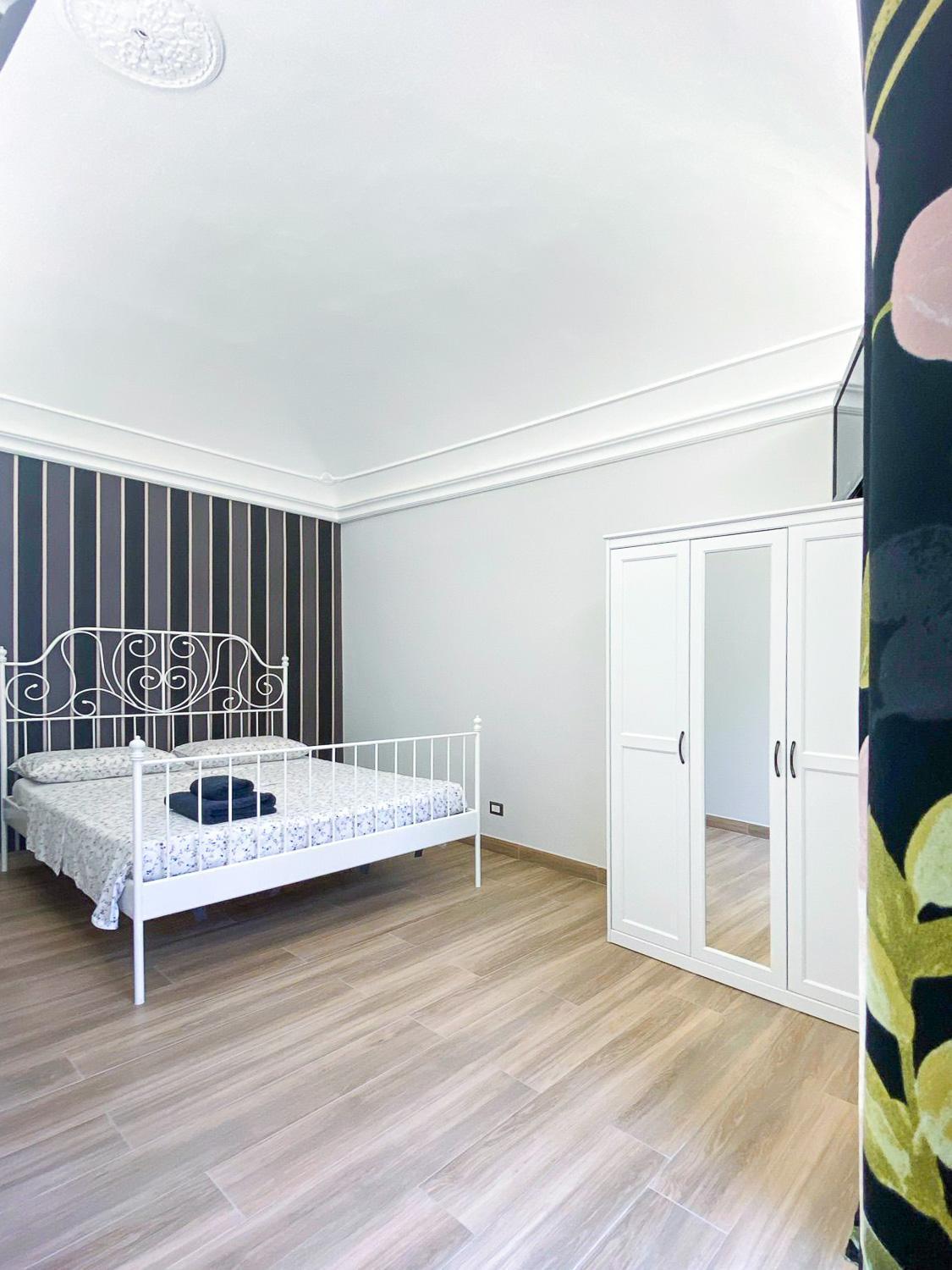 Emanuele Room Катания Экстерьер фото